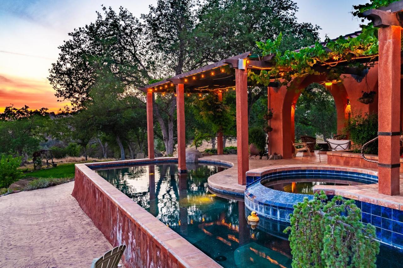 Posada Mariana Bed And Breakfast Catheys Valley Luaran gambar